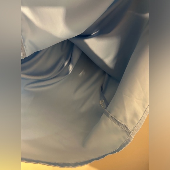 Lila & Kiko Blue Satin Dolman Sleeve Top with Bow. Size Large. - Picture 6 of 10